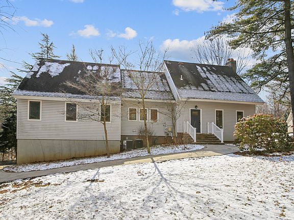 Exterior-Front Elevation-IMG_8199_02172022