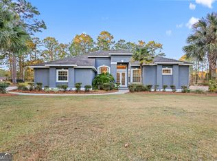 49 Pine Forest Dr, Jesup, GA 31546