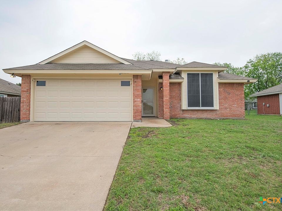 1st image of 3304 Southhill Dr