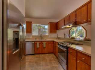 771 Tina Ct APT B, Stateline, NV 89449