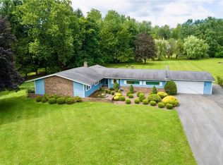 6 Old Brook Ln, Warwick, NY 10990