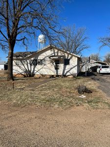 942 S Hockley Ave, Sundown, TX, 79372