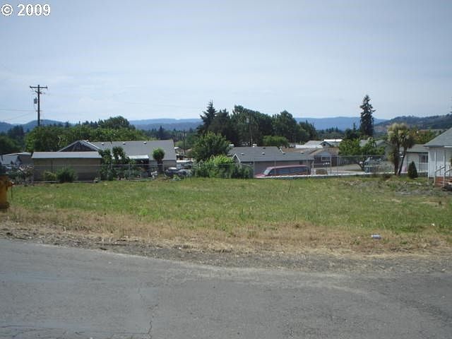 1st image of NE Alder St