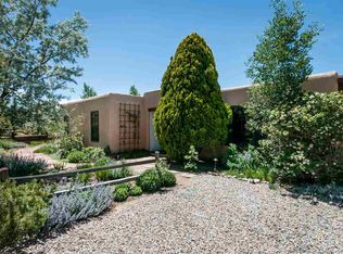 107 Placita Halcon, Santa Fe, NM 87505