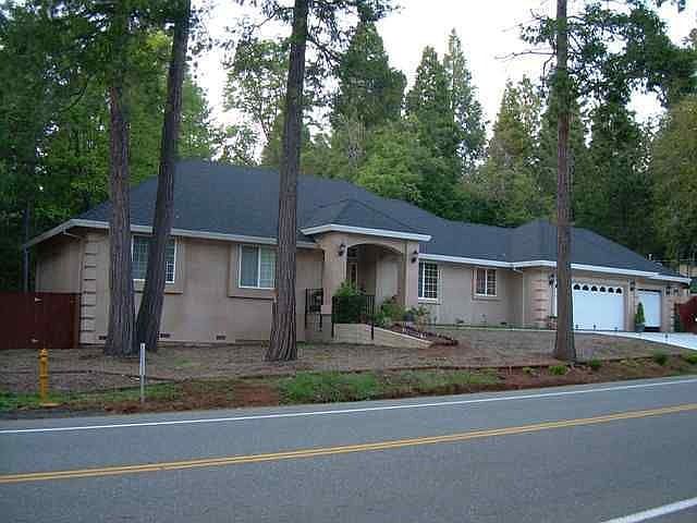 1st image of 13761 W Park Dr
