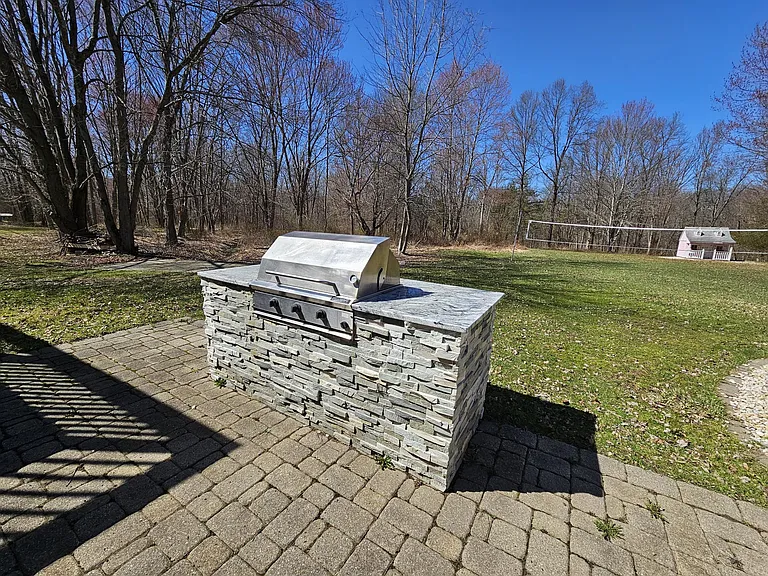 75 Horton Rd — Photo 32