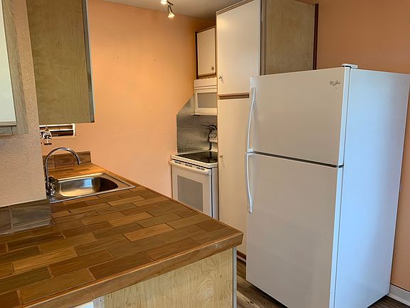4th image of 2815 41st St #A