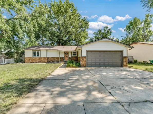 8511 W 17th St N, Wichita, KS 67212