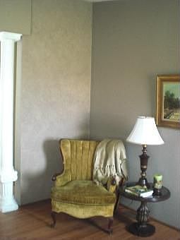 2nd image of 10430 Shasta Blvd
