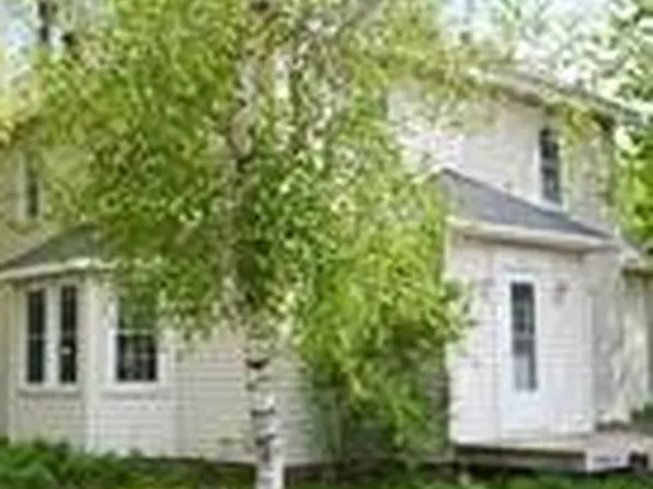 422 Moore St, Chetek, WI 54728