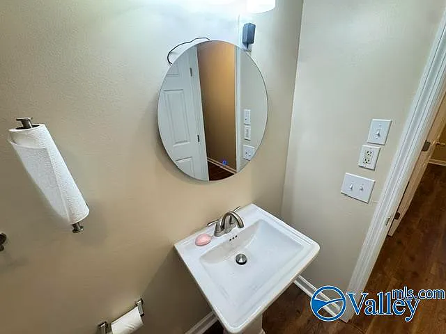 2849 Greenside Dr NW — Photo 28