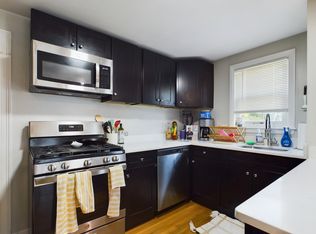 3 Sagamore Ave #1R, Quincy, MA 02171