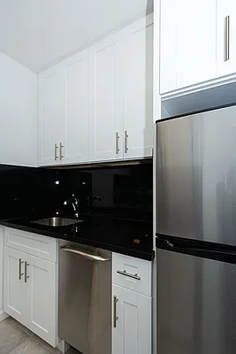 Rented by Punia & Marx Inc. | media 11