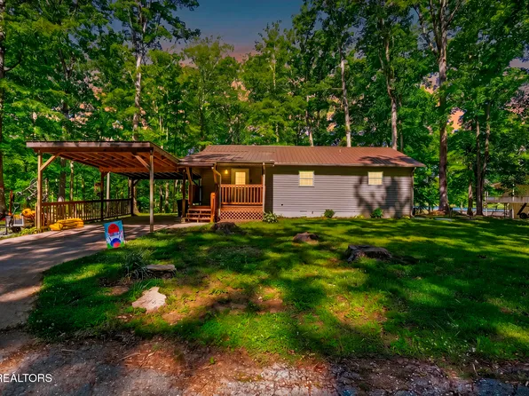 603 S Lake Dr, Oneida, TN 37841