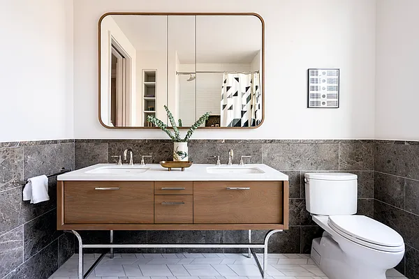 Sold by Corcoran | media 23