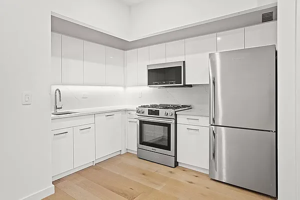 Rented by Kukreja Realty & Insurance Services LLC | media 4