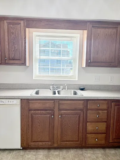 24 Rosette Ln #102 — Photo 8