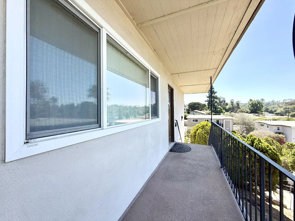 259 Alestar St #4