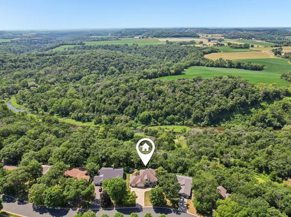 1149 River Ridge Rd, River Falls, WI 54022