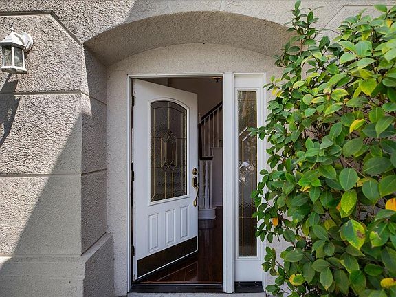 5th image of 4242 Pinehurst Cir