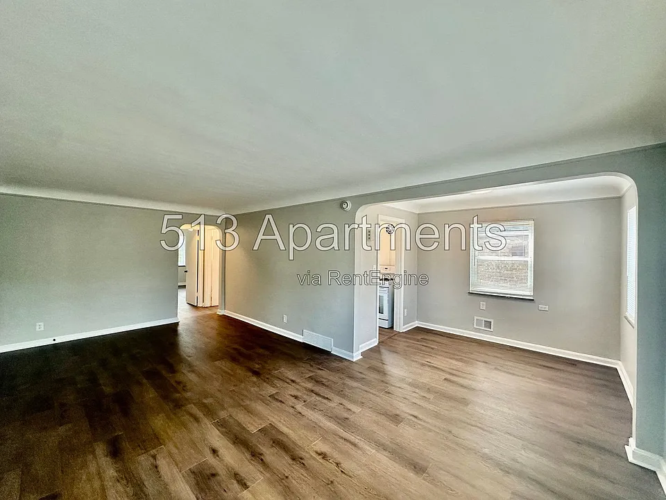 1649 Anita Pl #4