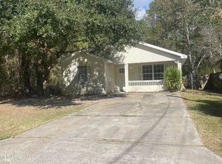 6074 W Ridley St, Bay Saint Louis, MS 39520