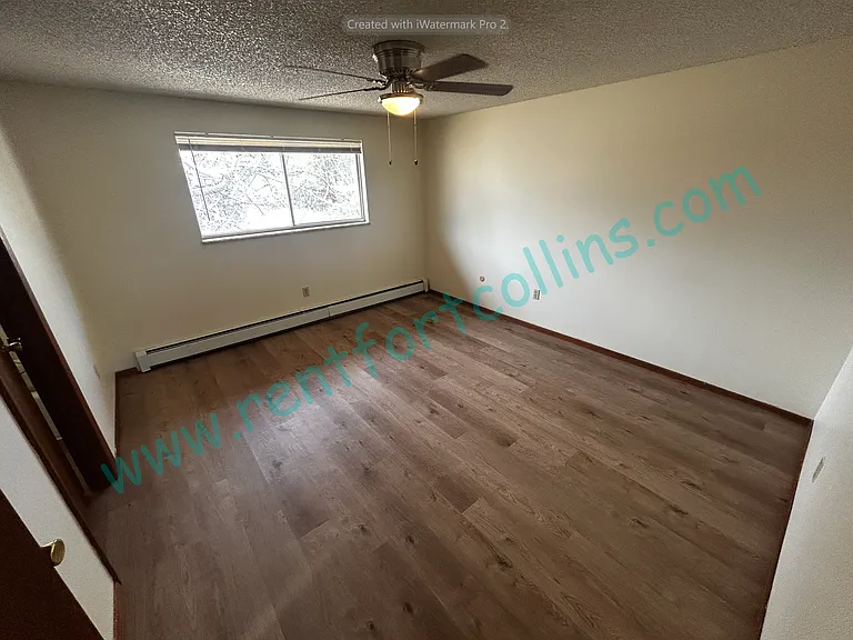 596 W 10th St — Photo 12
