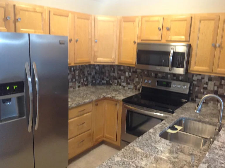 1311 River Dale Dr #303 — Photo 3