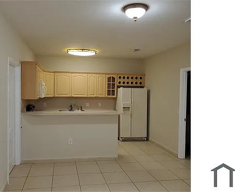 4 bed, 1330 sqft, $3,900 — Photo 3