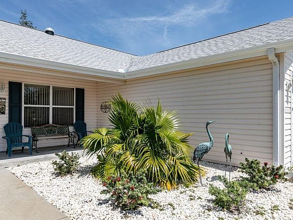 2nd image of 2011 San Leonardo Way