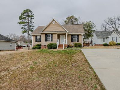 1119 Morgan Glen Dr, Burlington, NC, 27217
