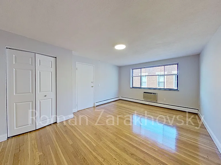 236 Babcock St #1 — Photo 9