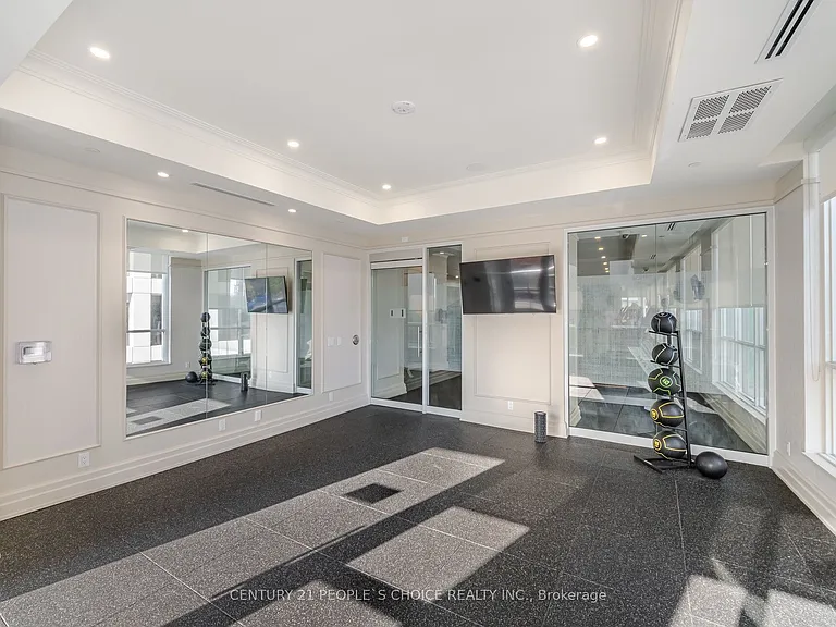 36 Elm Dr W #606 — Photo 48