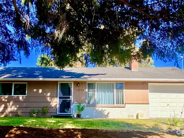 12726 26th Avenue NE, Seattle, WA 98125