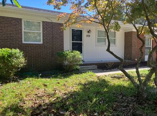 209 Antoinette Dr, Wilmington, NC 28412