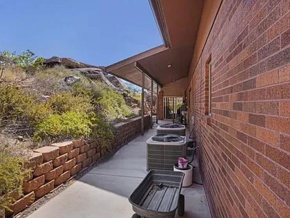 5th image of 2800 Escalante Dr