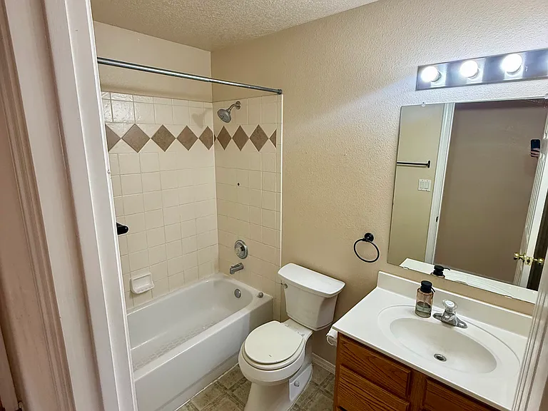 5511 Payson Ct NW — Photo 11