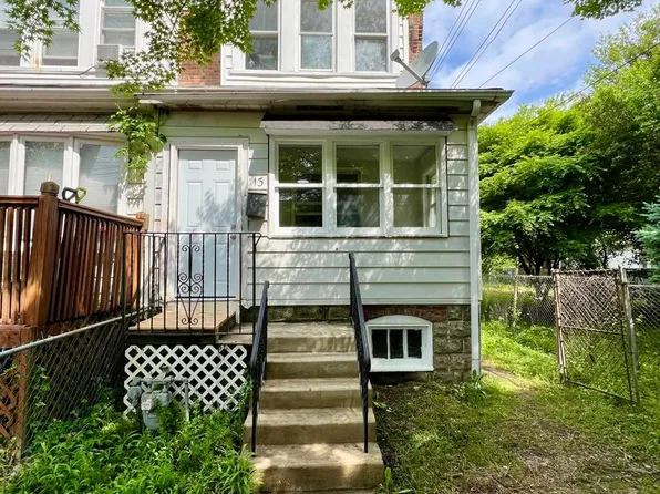 13 Kern St, Collingdale, PA 19023