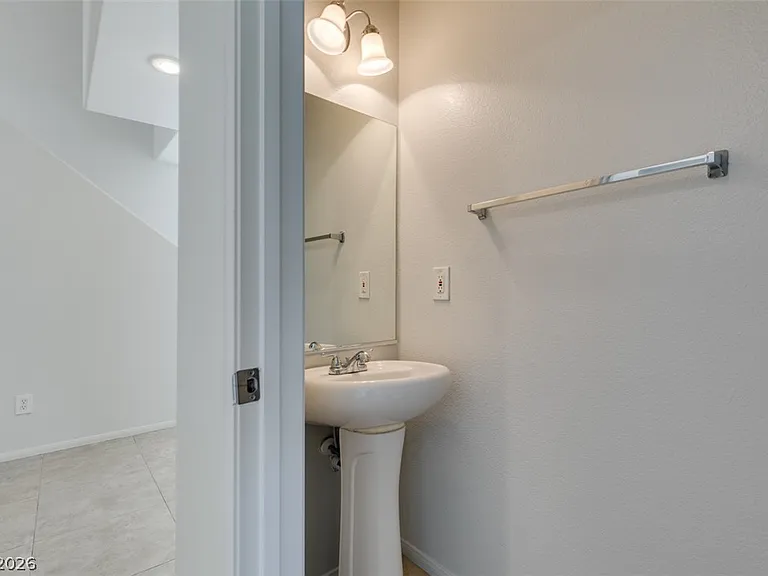 868 Blue Rosalie Pl — Photo 22