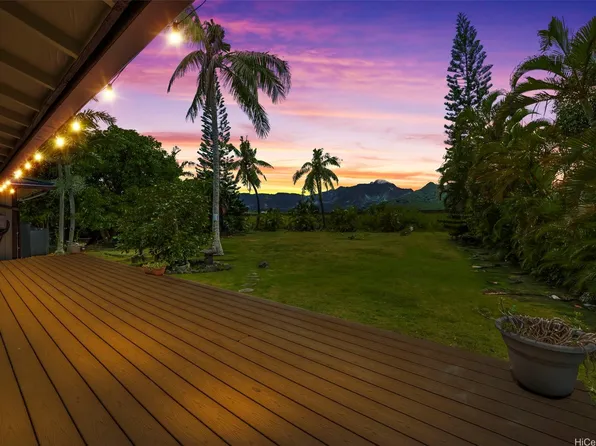 739 Kahoa Dr #A, Kailua, HI 96734