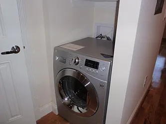 Rented by Icon Realty Management