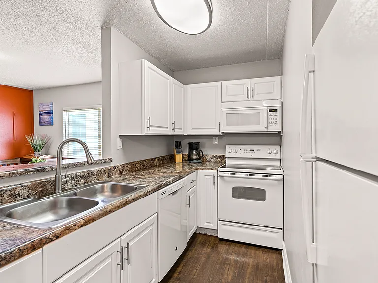 4303 W North A St #206 — Photo 8