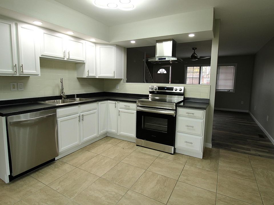 1st image of 1731 Utah Ct