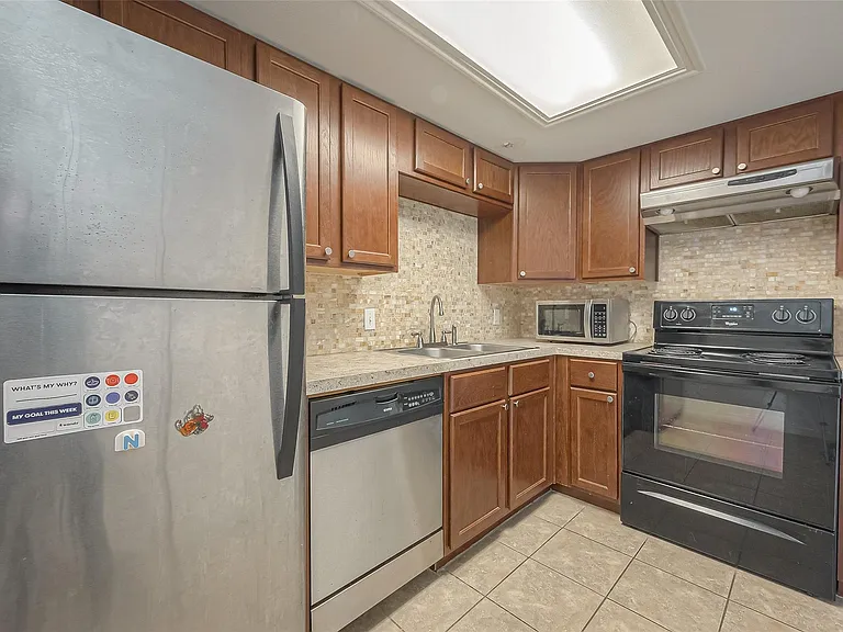 3758 Tanglewilde St #2 — Photo 12