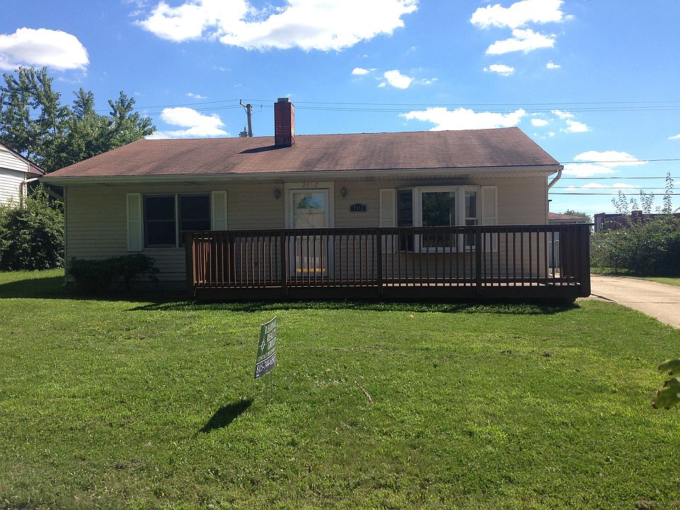 1st image of 2612 Richmond St
