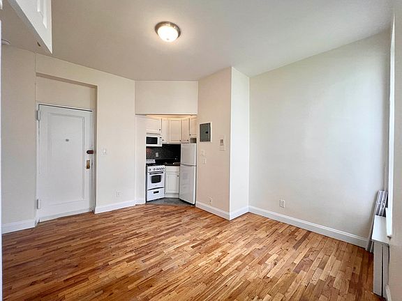 5th image of 252 W 91st St #66