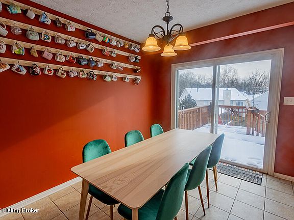 4th image of 4221 Morgan Jaymes Dr