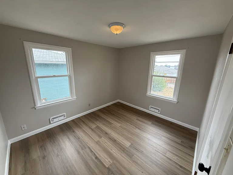 820 35th Avenue Ct #1 — Photo 7