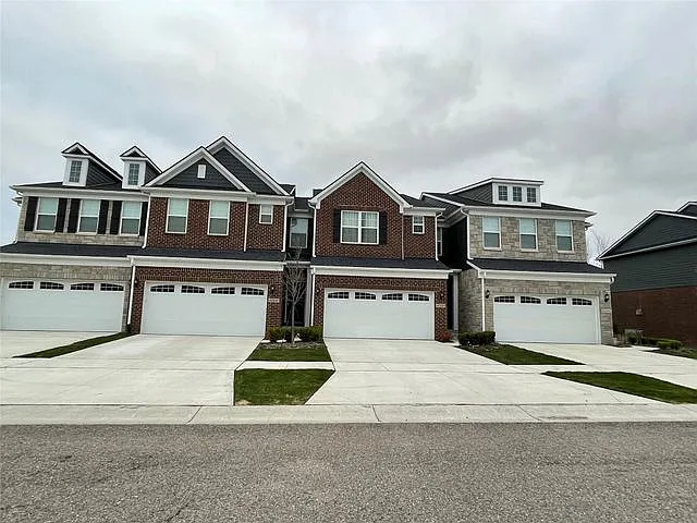 43591 Chancellor Ln photo 1