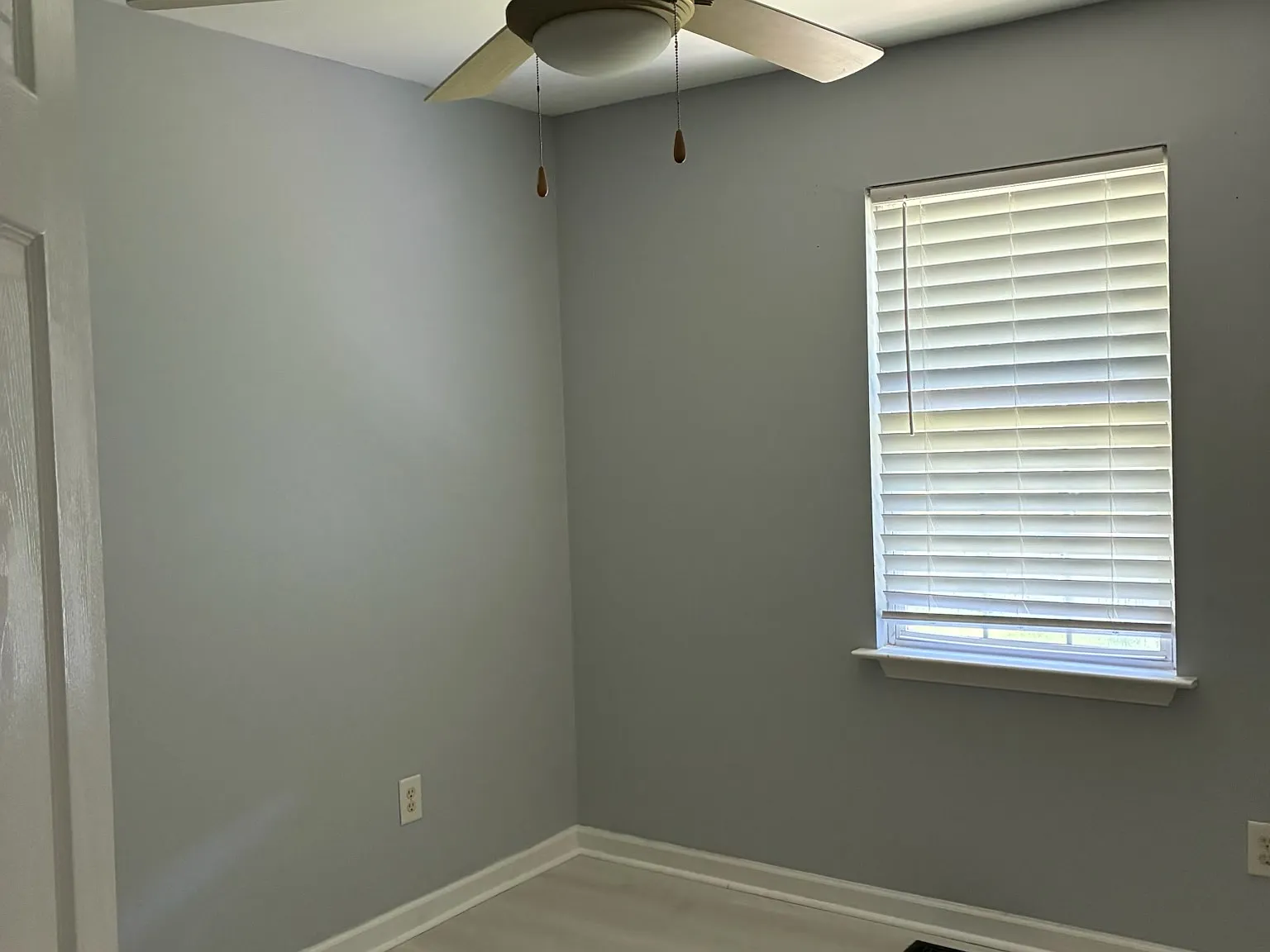 3 bed, 1100 sqft, $1,840 — Photo 2